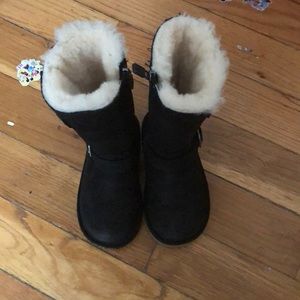 💖 little girl uggs great condition💖
